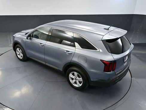 Used 2023 Kia Sorento LX AWD/4WD image 56