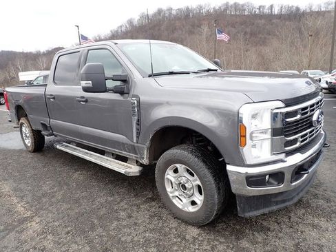 Used 2025 Ford F250 XLT image 7