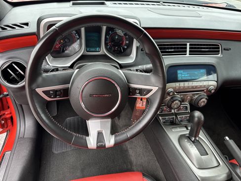 Used 2011 Chevrolet Camaro SS w/ RS Package image 17