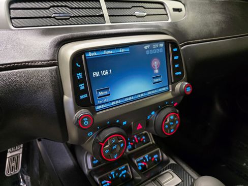 Used 2013 Chevrolet Camaro SS w/ SS Performance Package image 24