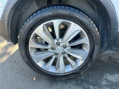 Used 2020 Buick Encore Preferred image 20