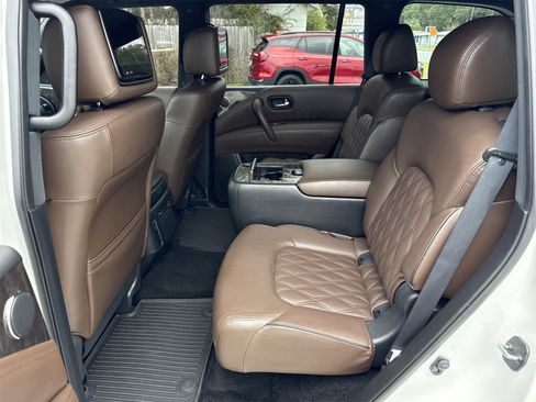 Used 2023 Nissan Armada Platinum w/ Captain's Chairs Package image 8