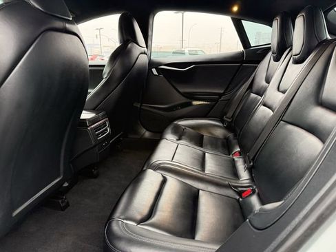 Used 2020 Tesla Model S Performance image 35