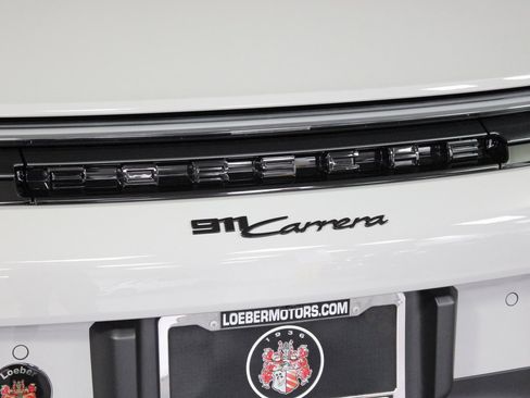 Used 2026 Porsche 911 Carrera image 17