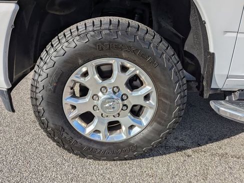 Used 2024 RAM 2500 Laramie image 19