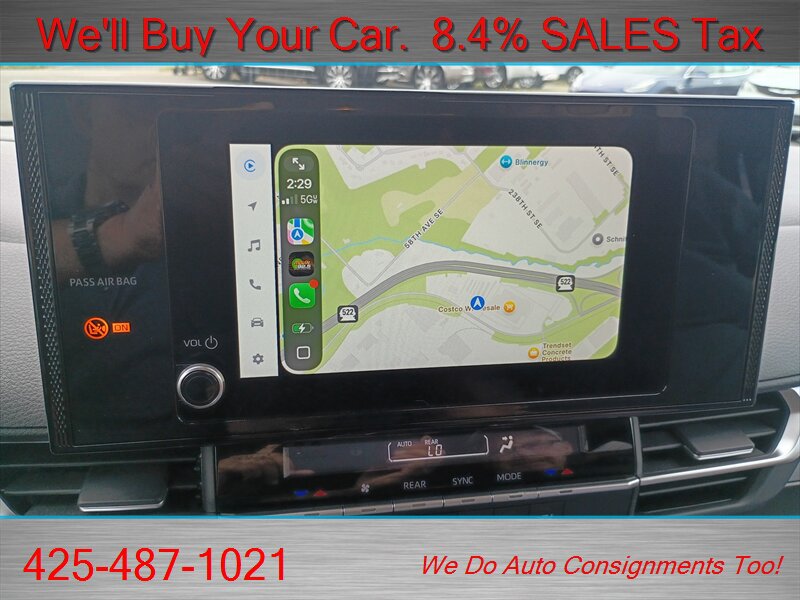 Used 2025 Toyota Sienna LE FWD image 29