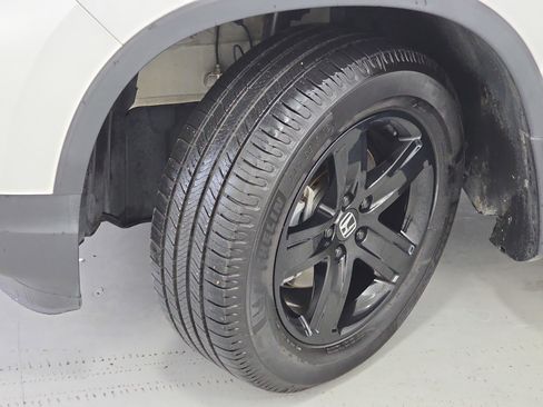 Used 2021 Honda Ridgeline Black Edition image 32