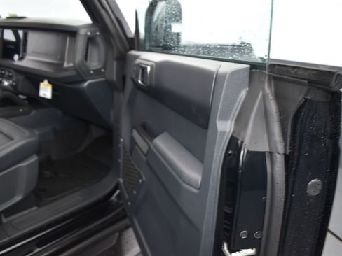 New 2025 Ford Bronco Badlands AWD/4WD image 16