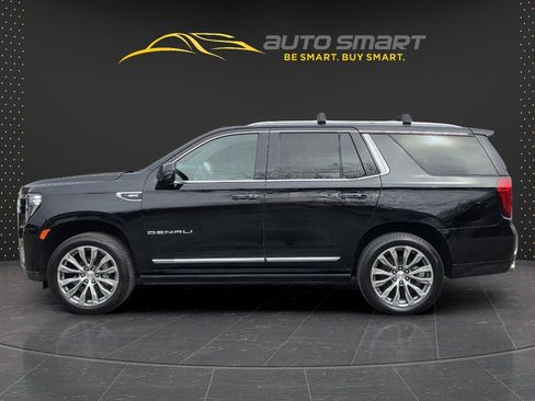 Used 2021 GMC Yukon Denali w/ Denali Ultimate Package AWD/4WD image 3