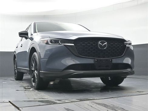 Certified 2023 MAZDA CX-5 Carbon Edition image 39