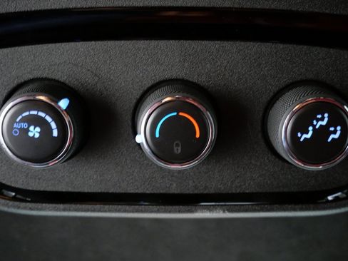 Used 2022 Dodge Durango R/T w/ Tow 'N Go Package image 26