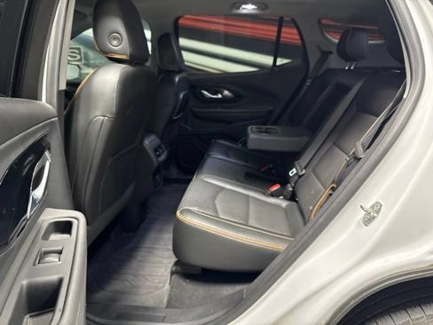 Used 2023 GMC Terrain AT4 AWD/4WD image 13