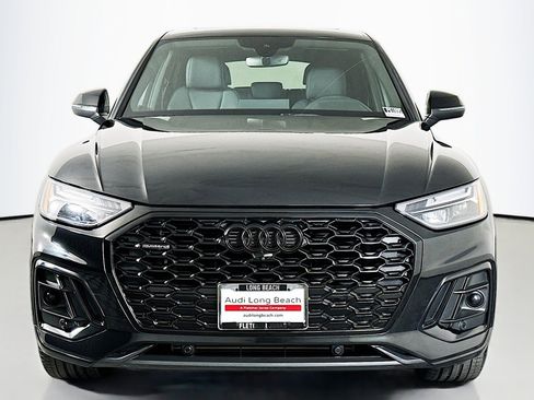 Used 2023 Audi Q5 2.0T Premium Plus w/ Premium Plus Package AWD/4WD image 2