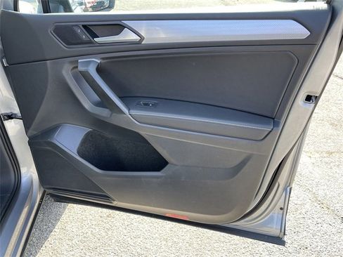 Used 2024 Volkswagen Tiguan S image 26