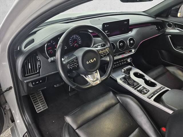 Used 2022 Kia Stinger GT1 RWD image 10
