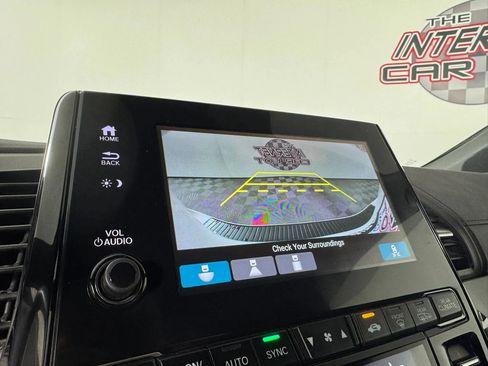 Used 2023 Honda Odyssey Sport image 18