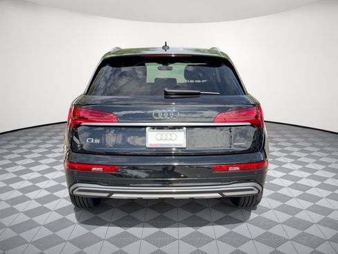 Used 2023 Audi Q5 2.0T Premium Plus w/ Premium Plus Package AWD/4WD image 11