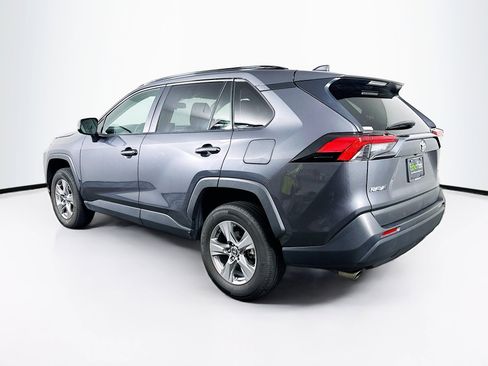 Used 2025 Toyota RAV4 XLE FWD image 5