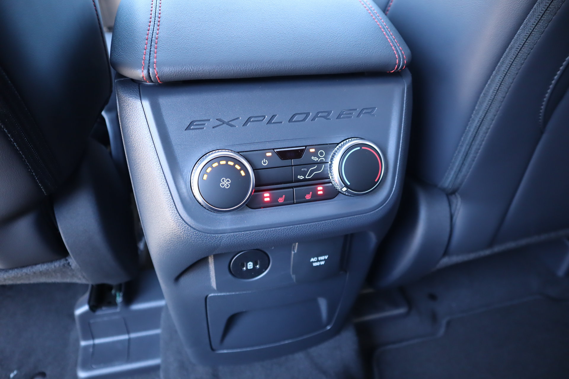 New 2027 Ford Explorer ST-Line w/ Premium Package AWD/4WD image 18