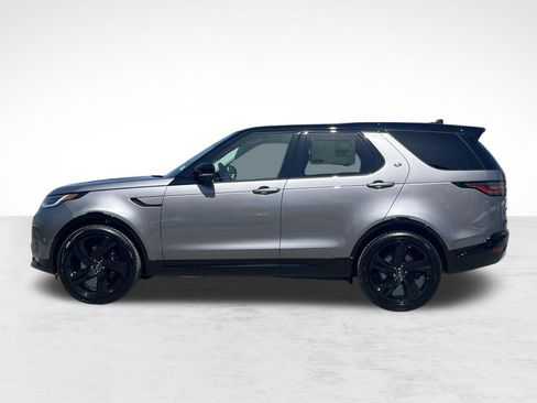 Used 2025 Land Rover Discovery Metropolitan Edition AWD/4WD image 2