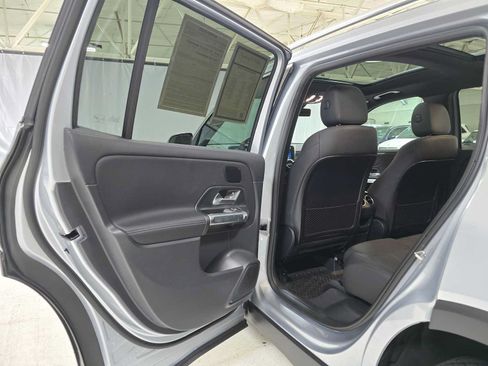 Certified 2026 Mercedes-Benz GLB 250 4MATIC image 15
