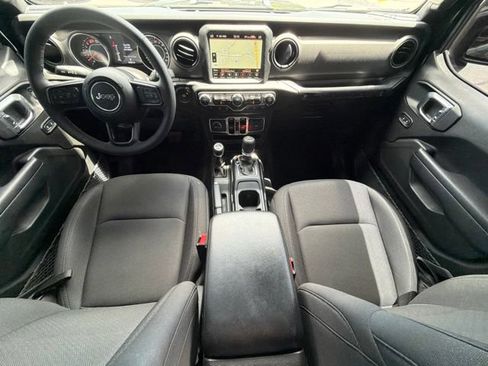 Used 2023 Jeep Wrangler Unlimited Sport AWD/4WD image 20