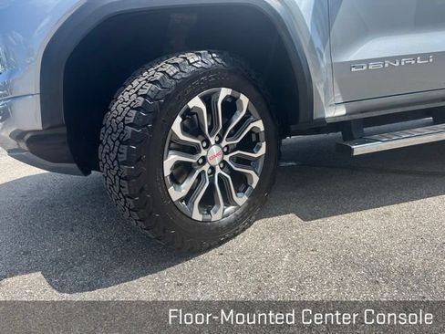 Used 2023 GMC Sierra 1500 AT4 w/ Technology Package AWD/4WD image 49