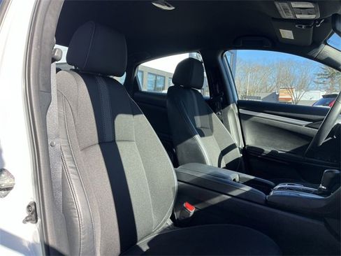 Used 2019 Honda Civic Sport image 25