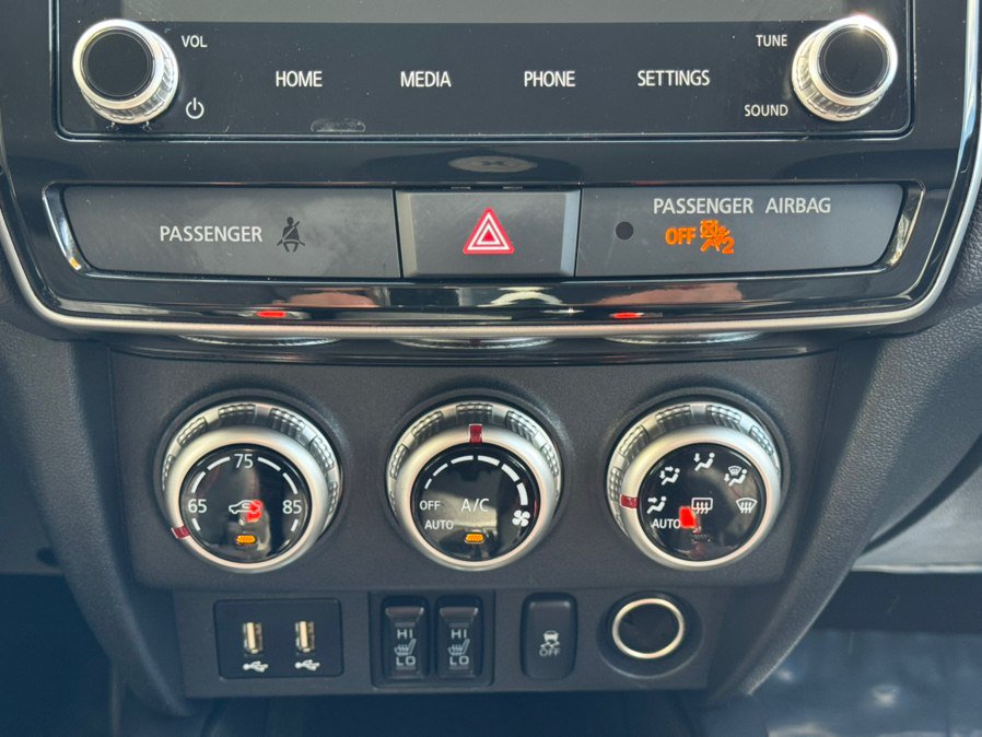 Used 2025 Mitsubishi Outlander Sport AWD image 22