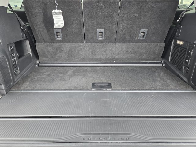 Certified 2025 Ford Expedition Active RWD image 34