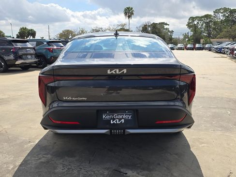 New 2026 Kia K4 LXS image 7