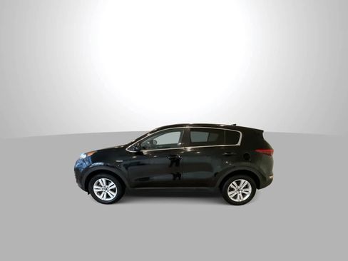 Used 2017 Kia Sportage LX image 5