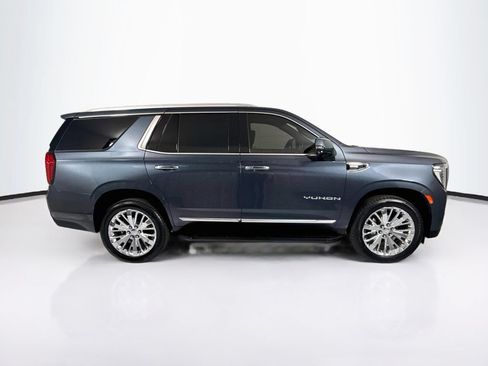Used 2021 GMC Yukon SLT w/ SLT Luxury Plus Package AWD/4WD image 4