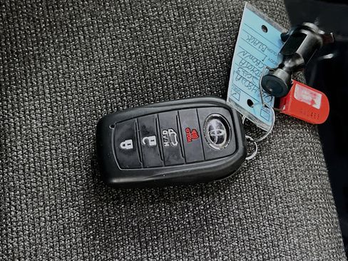 Used 2023 Toyota Crown XLE image 36