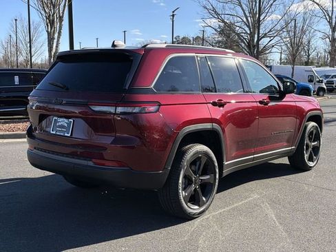 New 2026 Jeep Grand Cherokee Limited w/ Limited Altitude Package image 12