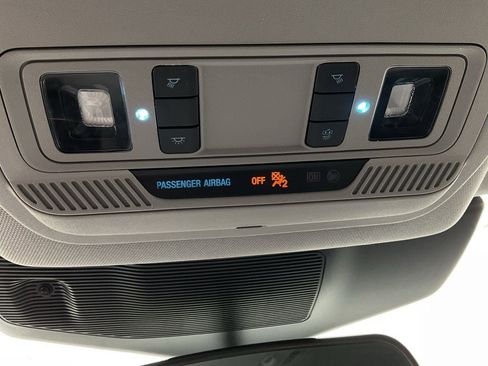 Used 2023 Ford Explorer XLT w/ Equipment Group 202A RWD image 30
