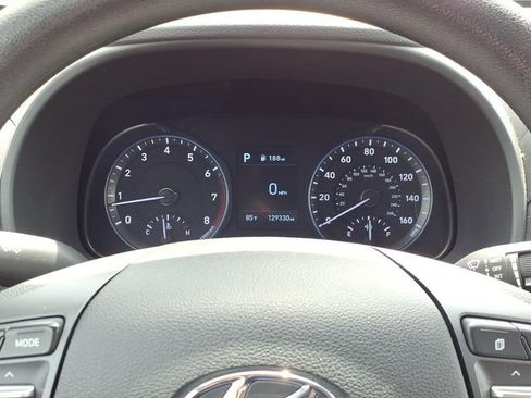 Used 2019 Hyundai Kona SE AWD/4WD image 17