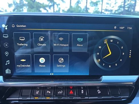 Used 2024 Chevrolet Silverado 2500 High Country w/ High Country Premium Package image 21