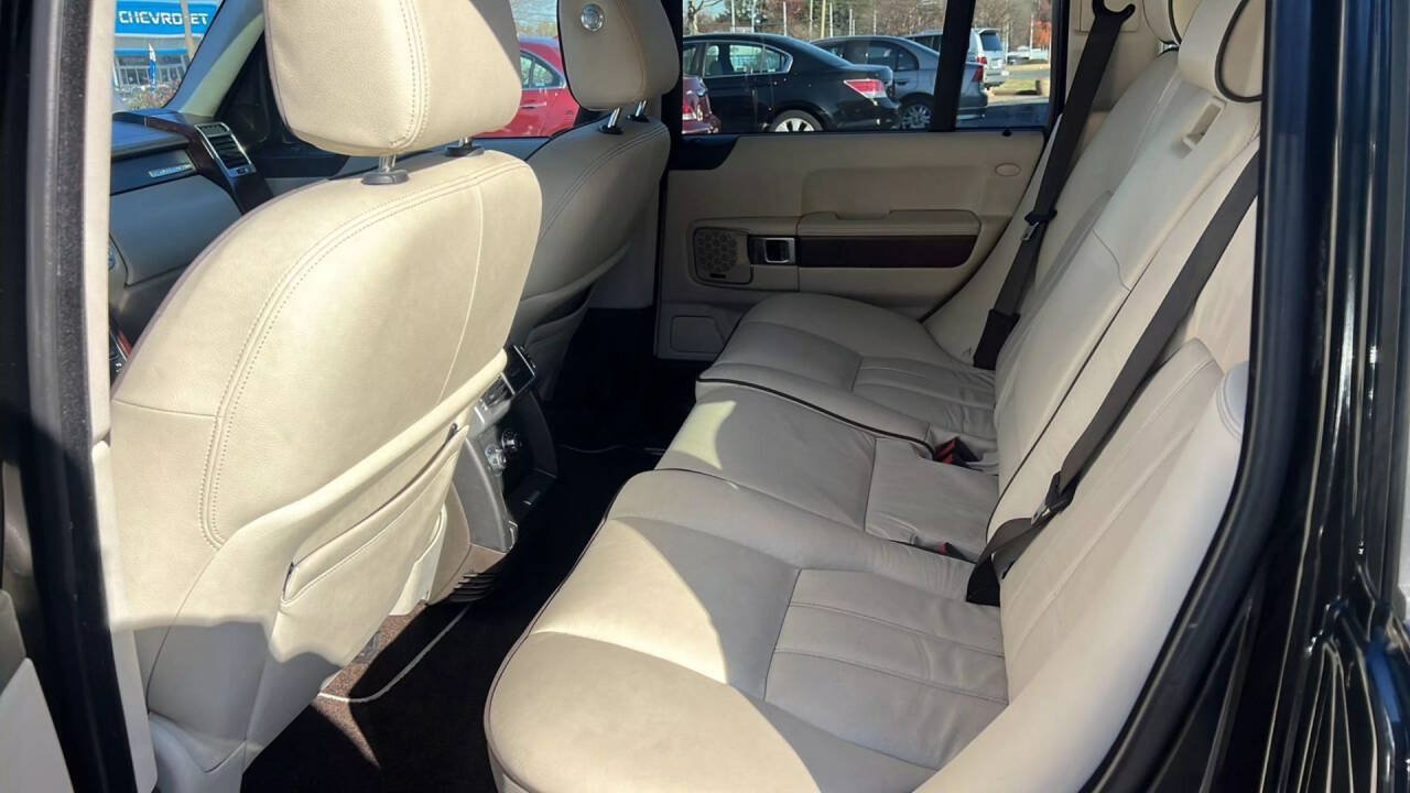 Used 2011 Land Rover Range Rover HSE AWD/4WD image 19