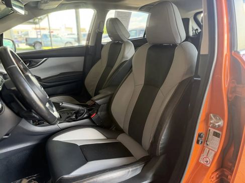Used 2019 Subaru Crosstrek 2.0i Limited w/ Moonroof Package w/Navigation AWD/4WD image 14