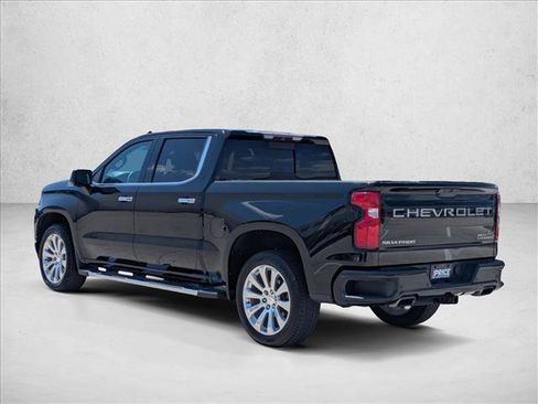 Used 2019 Chevrolet Silverado 1500 High Country w/ Technology Package image 8