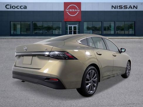 New 2026 Nissan Sentra SL w/ Floor Mat Package FWD image 5