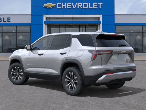 New 2026 Chevrolet Equinox LT image 3