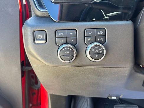 Used 2022 GMC Sierra 1500 Elevation w/ Elevation Premium Package AWD/4WD image 13