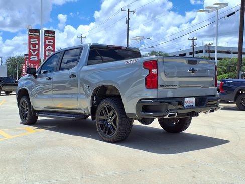 Used 2024 Chevrolet Silverado 1500 LT Trail Boss w/ LPO, Dark Essentials Package AWD/4WD image 7