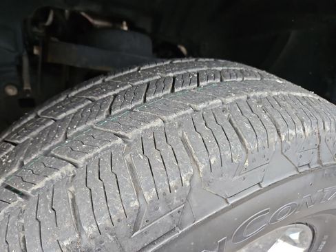 Used 2020 RAM 1500 Classic SLT w/ Luxury Group image 26