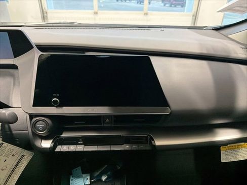 New 2026 Toyota Prius LE image 24