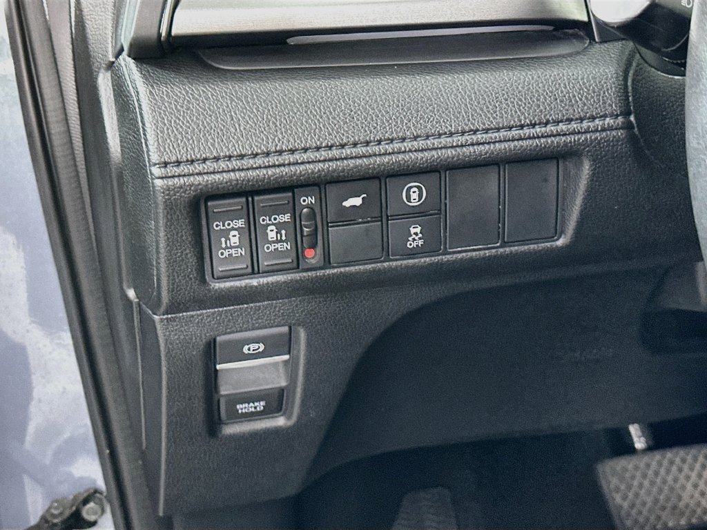Used 2023 Honda Odyssey Sport image 16