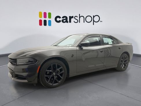 Used 2023 Dodge Charger SXT w/ Blacktop Package image 1