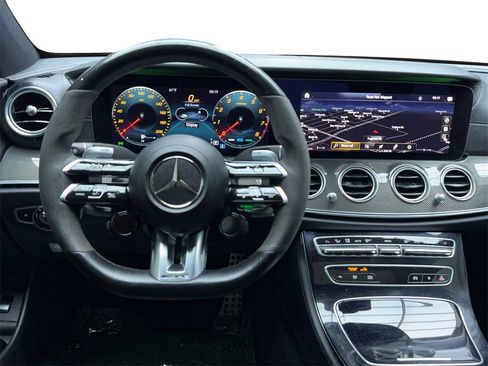 Used 2021 Mercedes-Benz E 53 AMG 4MATIC Sedan image 17